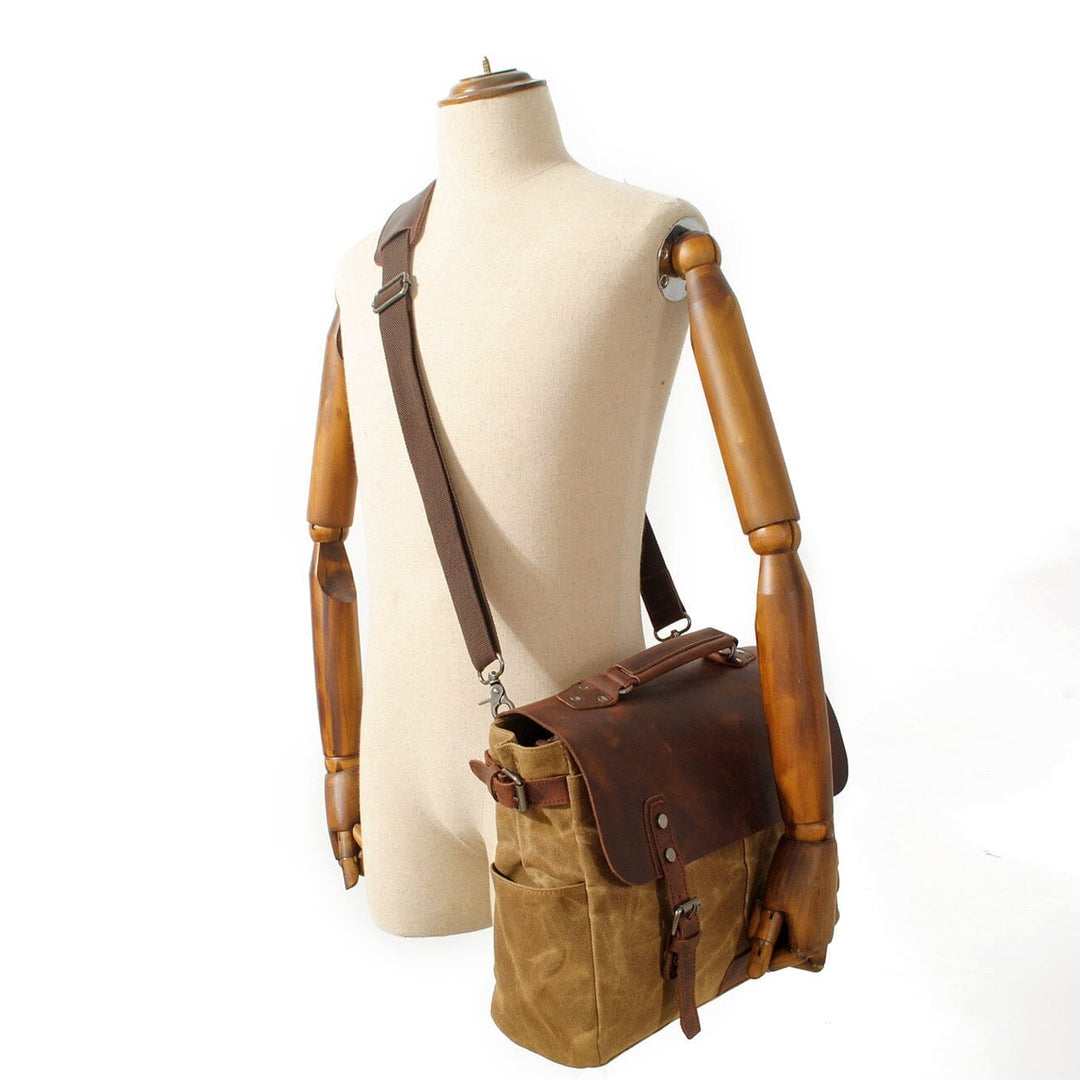 Canvas Crossbody Messenger Bag | PETERSBURG